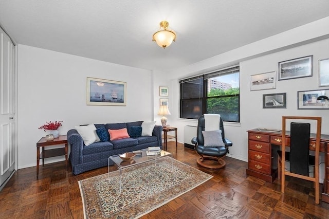 2 Hawthorne Pl Unit 2E & 2F, Boston, MA 02114 - living room with baseboards