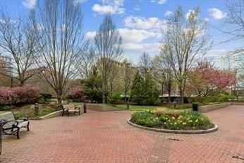 2 Hawthorne Pl Unit 2E & 2F, Boston, MA 02114 - view of surrounding community