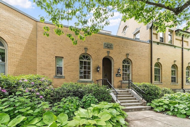 60 Glen Rd Unit 107, Brookline, MA 02445 - view of front facade with brick siding
