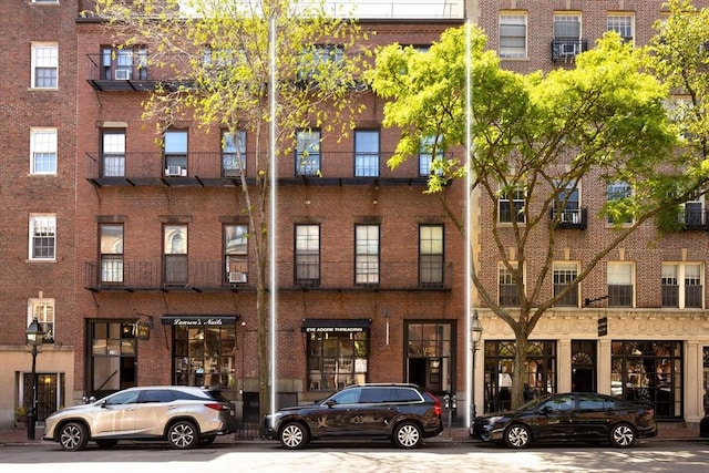 120 Charles St, Boston, MA 02114 - view of apartment building / complex
