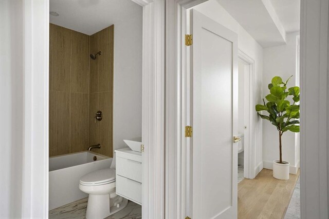 100 Bennington St Unit 3, Boston, MA 02128
