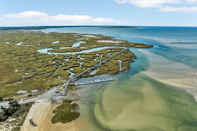 25 Pheasant Cove Cir, Yarmouth, MA 02675 - aerial view of property's location with a large body of water