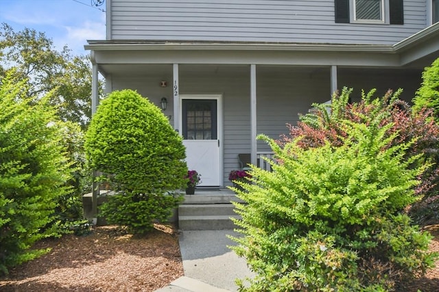 192 Pleasant St Unit 3, Leominster, MA 01453 - entrance to property featuring covered porch