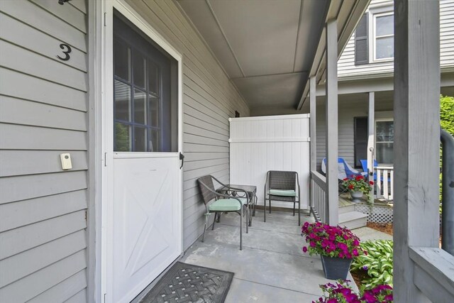 192 Pleasant St Unit 3, Leominster, MA 01453 - view of covered porch