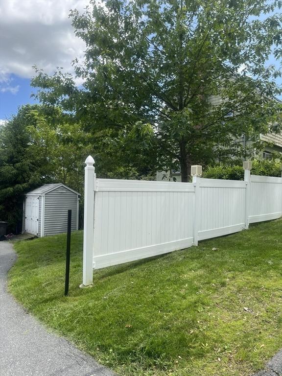 35 Marsh Ave, Worcester, MA 01605 - view of yard