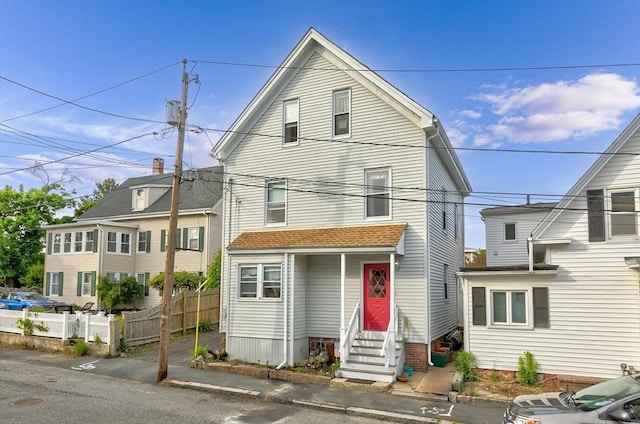 4 Myrtle Sq, Gloucester, MA 01930 - view of front of house featuring entry steps