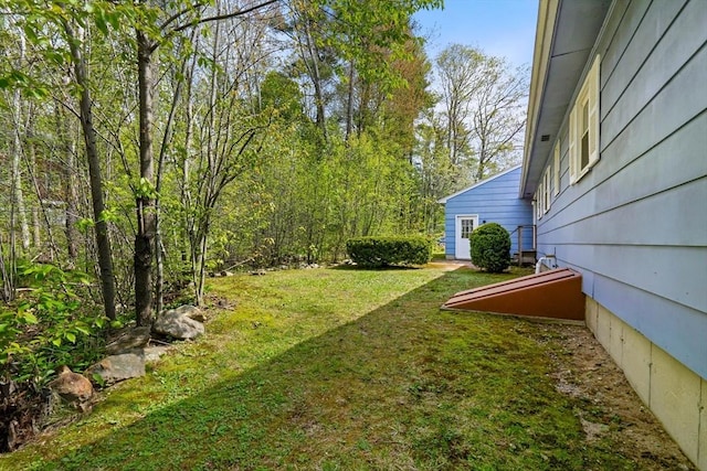 view of grassy yard