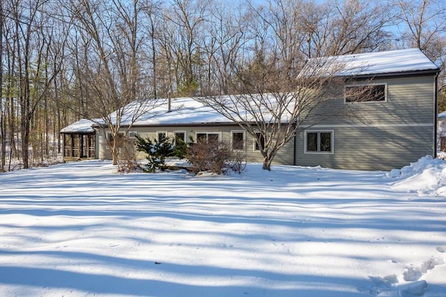 view of front of house