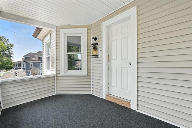 782 Sumner Ave, Springfield, MA 01108 - entrance to property