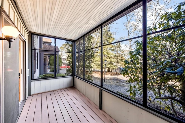 view of unfurnished sunroom