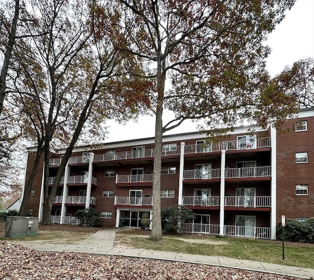 55 Greentree Ln Unit 27, Weymouth, MA 02190 - view of apartment building / complex