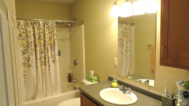 94 Barton St Unit 3, Pawtucket, RI 02860 - full bathroom with vanity, toilet, and shower / tub combo with curtain