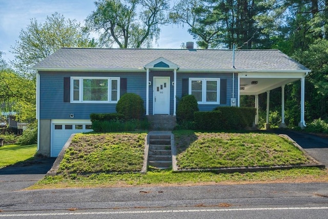 60 Highland Ave, Leominster, MA 01453 - ranch-style house with driveway and a garage