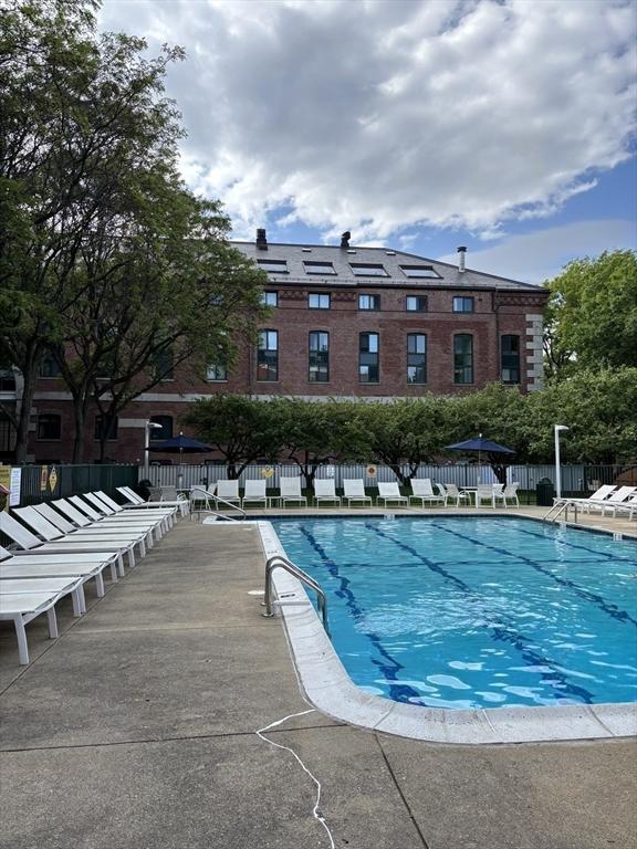 42 8th St Unit 4106, Boston, MA 02129 - view of community pool