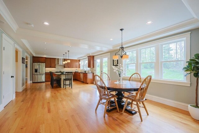 185 Read St, Seekonk, MA 02771 - dining room with baseboards, crown molding, light wood finished floors, recessed lighting, and a raised ceiling