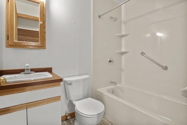 4 Fiske Mill Rd, Upton, MA 01568 - full bath featuring toilet, vanity, shower / tub combination, baseboards, and tile patterned flooring