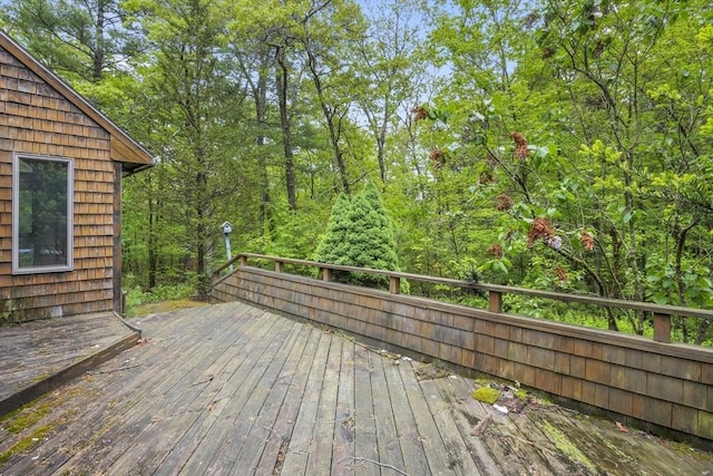 4 Fiske Mill Rd, Upton, MA 01568 - view of wooden terrace