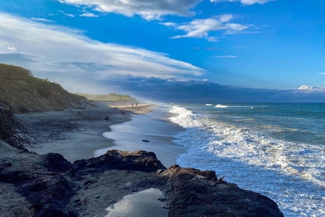 575 Nauset Rd, Eastham, MA 02642 - water view featuring local beach