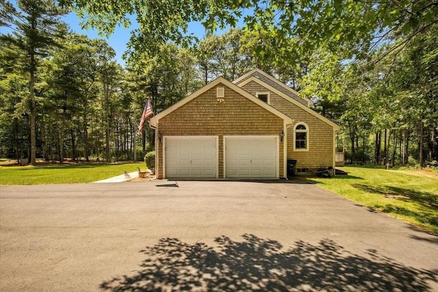 290 Mendell Rd, Rochester, MA 02770 - garage with asphalt driveway
