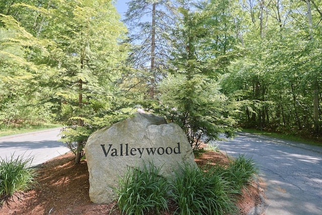 13 Valleywood Rd, Hopkinton, MA 01748 - community sign with a forest view