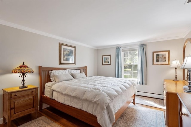 9 New Meadow Rd, Lynnfield, MA 01940 - bedroom featuring a baseboard radiator, wood finished floors, and crown molding