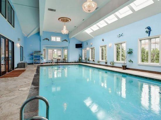 3 Regency Rdg, Andover, MA 01810 - view of indoor pool
