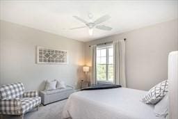 bedroom with a ceiling fan