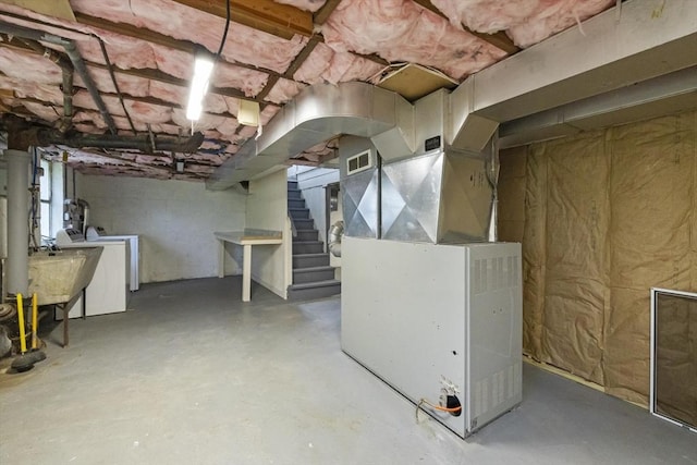 1652 Parker St, Springfield, MA 01128 - unfinished below grade area with stairway and a sink