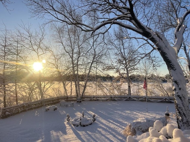 2 Lake Ave, Framingham, MA 01702 - view of snow covered patio