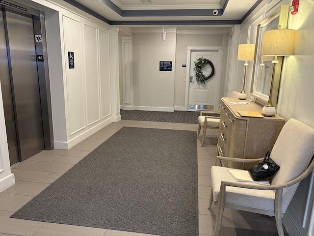 12101 Peters Farm Way Unit 12101, Westborough, MA 01581 - lobby with ornamental molding