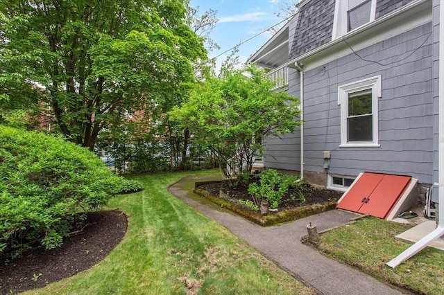 38 Torrey St, Boston, MA 02124 - view of green lawn