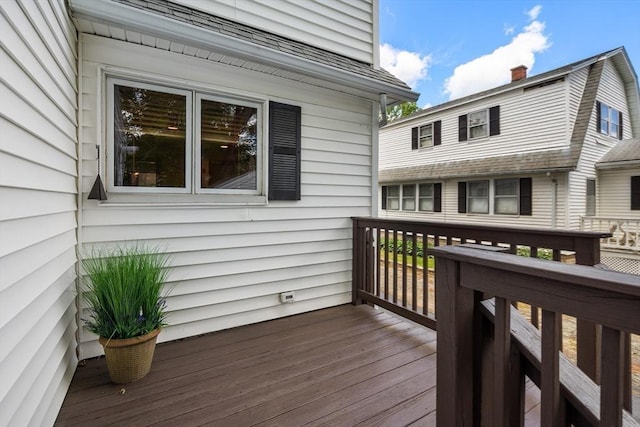 7 Coolidge Rd, Danvers, MA 01923 - view of wooden deck