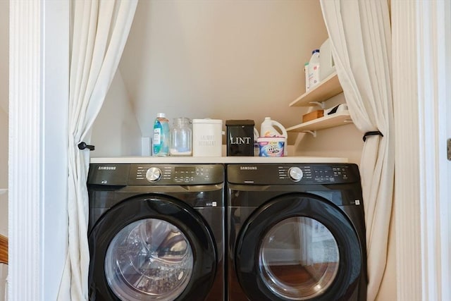 30 Crystal Cove Ave Unit 2, Winthrop, MA 02152 - washroom featuring washing machine and dryer