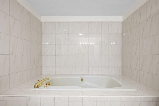 5 Ledgewood Rd, Saugus, MA 01906 - full bath with a bath and tile walls