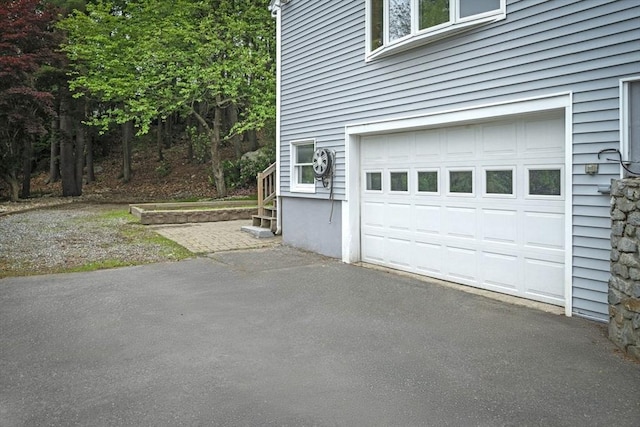 5 Ledgewood Rd, Saugus, MA 01906 - garage featuring asphalt driveway