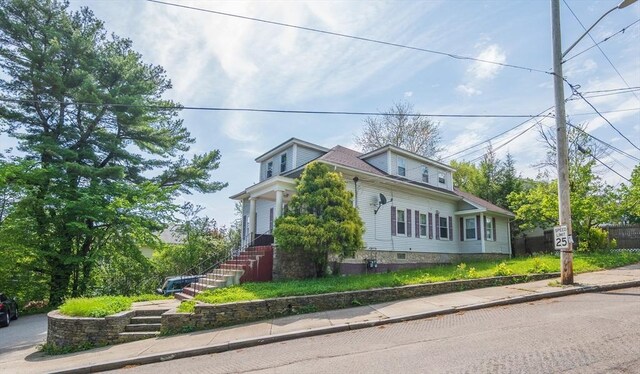 201 Hillcrest Ave, Providence, RI 02909