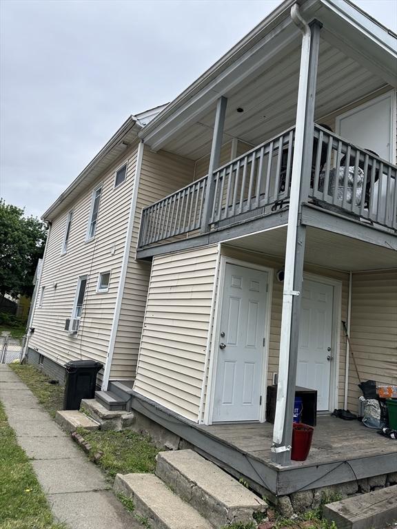 21 Sigel St, Worcester, MA 01610 - view of side of home with a balcony