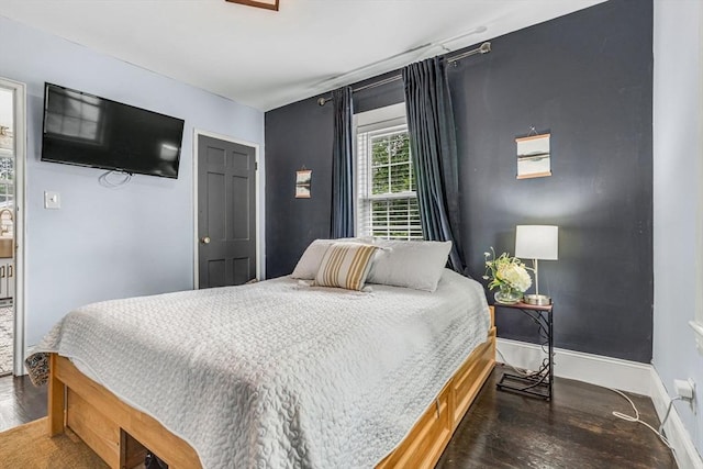 5 Vandergrift St, Lawrence, MA 01843 - bedroom featuring wood finished floors and baseboards