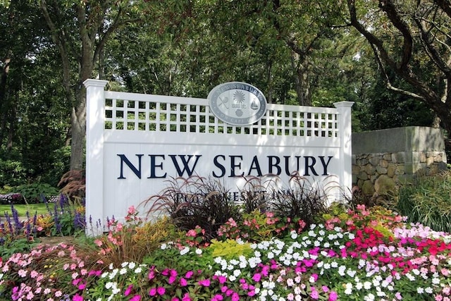 18 Periwinkle Ln, Mashpee, MA 02649 - view of community / neighborhood sign