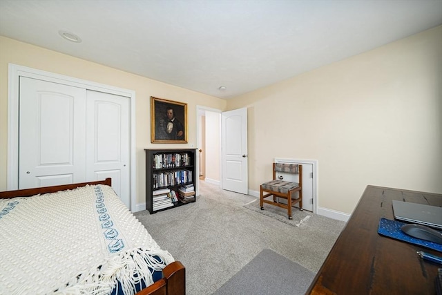 194 Crownshield Ave Unit 194, Uxbridge, MA 01569 - bedroom featuring a closet and carpet