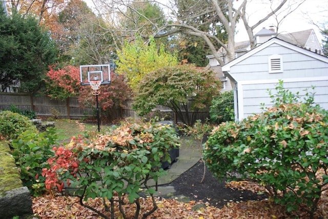 view of yard with fence