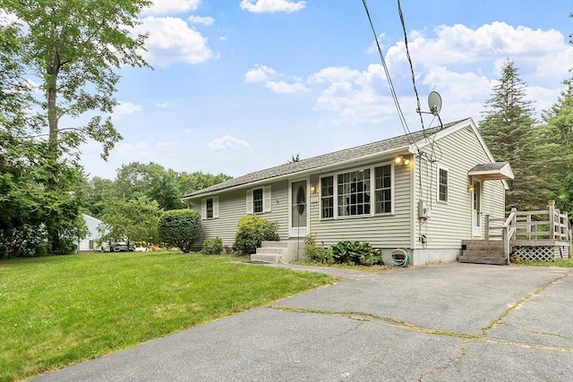 336 Otter River Rd, Templeton, MA 01468 - single story home featuring a front yard