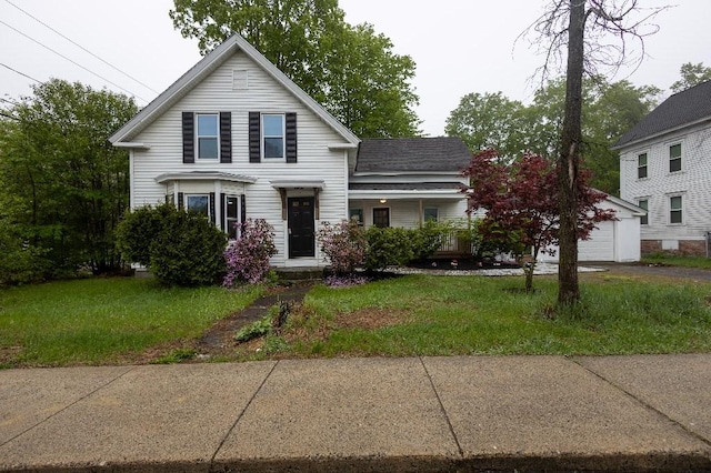 23 Highland St, Townsend, MA 01469 - traditional-style home with a front yard