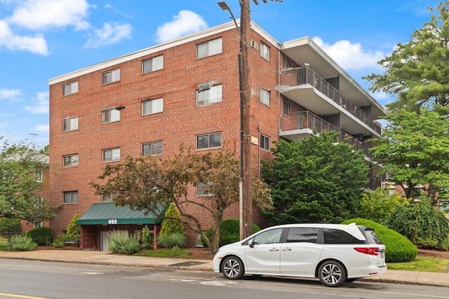 995 Massachusetts Ave Unit 301, Arlington, MA 02476 - view of apartment building / complex