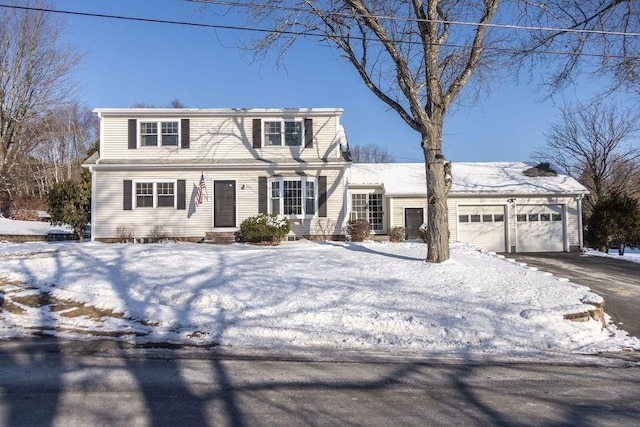 view of front facade with a garage