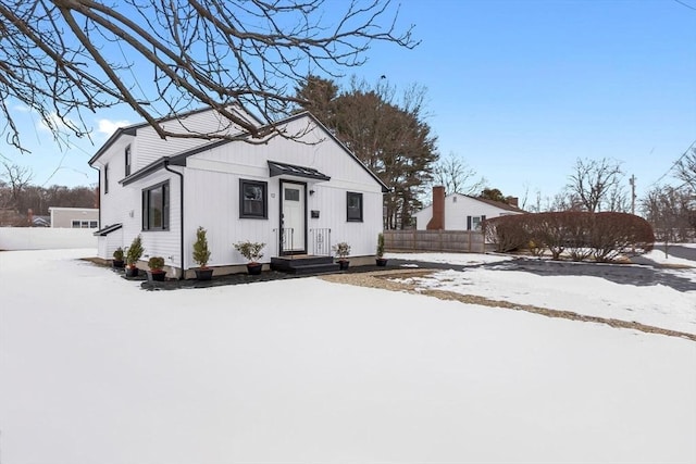 view of modern farmhouse