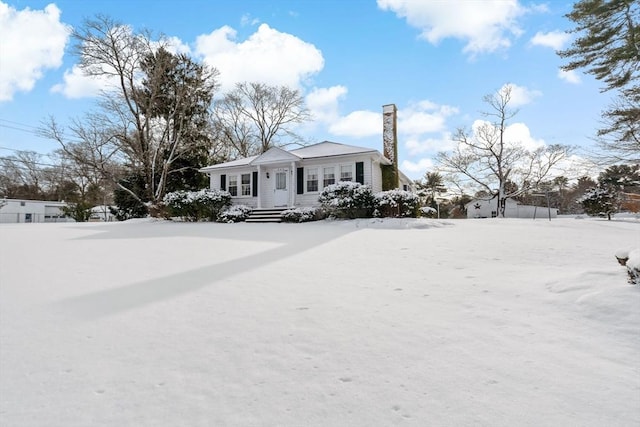 view of front of home