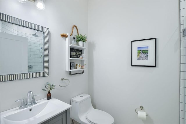 148 Winthrop Shore Dr Unit 5, Winthrop, MA 02152 - full bathroom featuring vanity and tiled shower