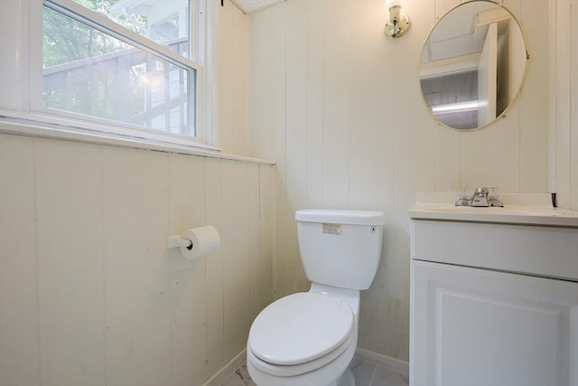 286 Mountain St, Sharon, MA 02067 - bathroom featuring toilet and vanity