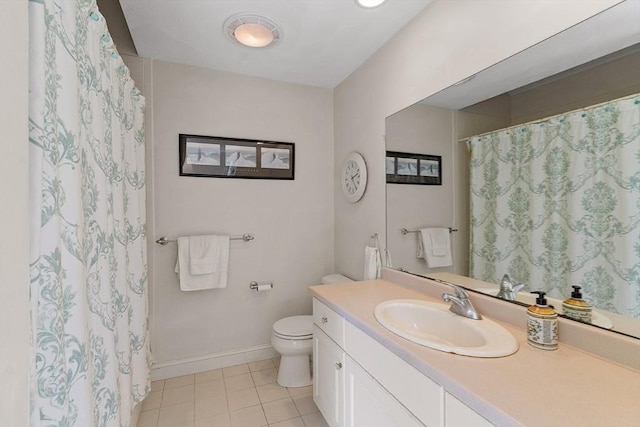 7 Humiston Cir, Westford, MA 01886 - full bathroom with vanity, tile patterned flooring, toilet, baseboards, and curtained shower